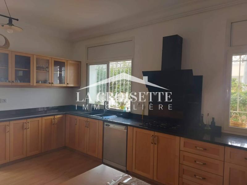 Villa S+4 aux jardins de l'aouina